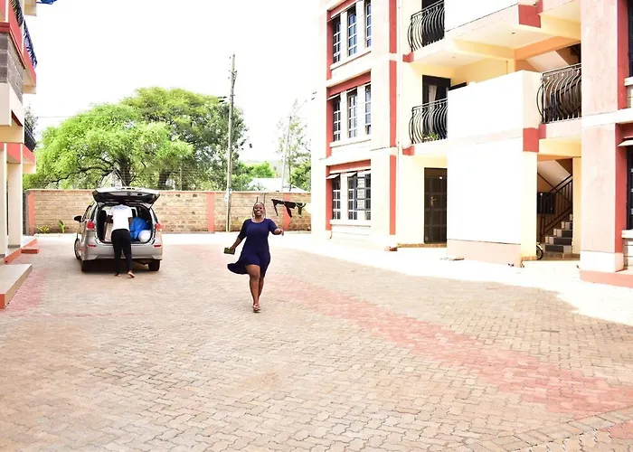Bomani -4 Nati Apartment